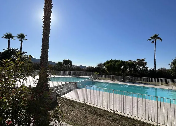 Florent - 2 Couchages Avec Piscine Appartamento *