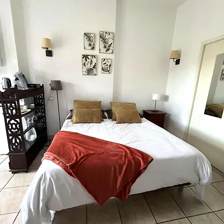 Florent - 2 Couchages Avec Piscine Apartment