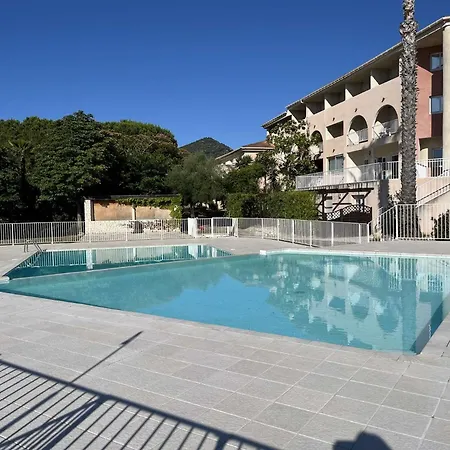 Florent - 2 Couchages Avec Piscine