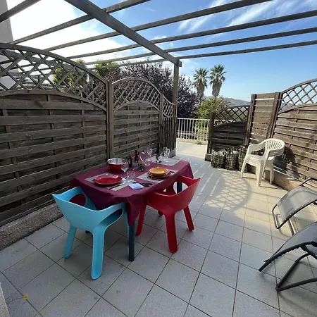 Florent - 2 Couchages Avec Piscine Appartamento *