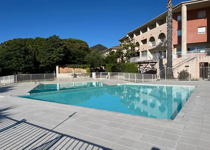 Florent - 2 Couchages Avec Piscine * Saint-Florent (Corsica)